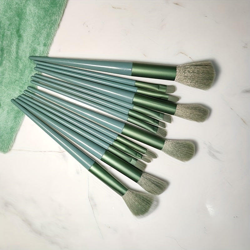 Green Makeup Brush set